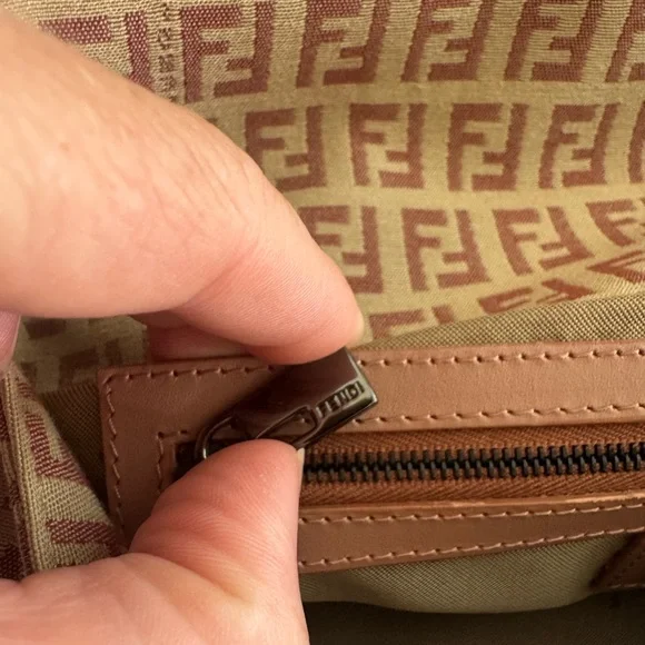 Rare Pink Fendi Baguette Zucca Canvas Shoulder Bag w/ COA - Excellent Condition - Picture 6 of 15